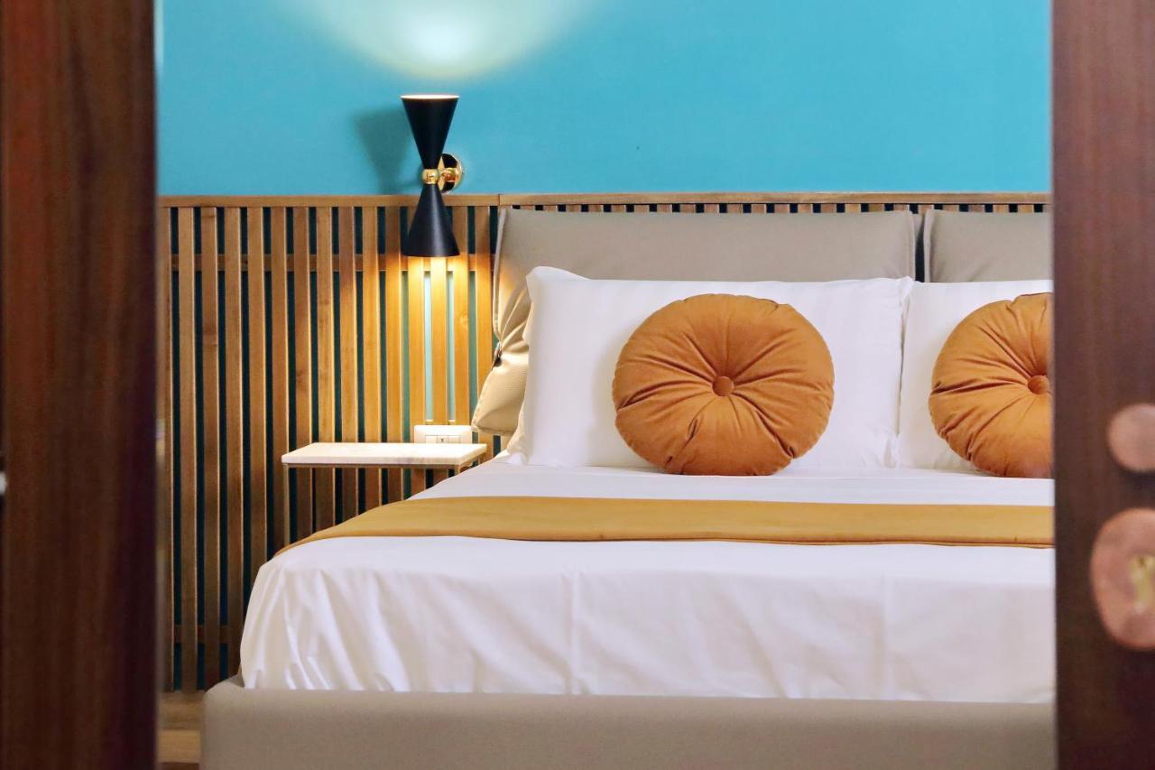 Charming Suites Navona Rome Exterior photo